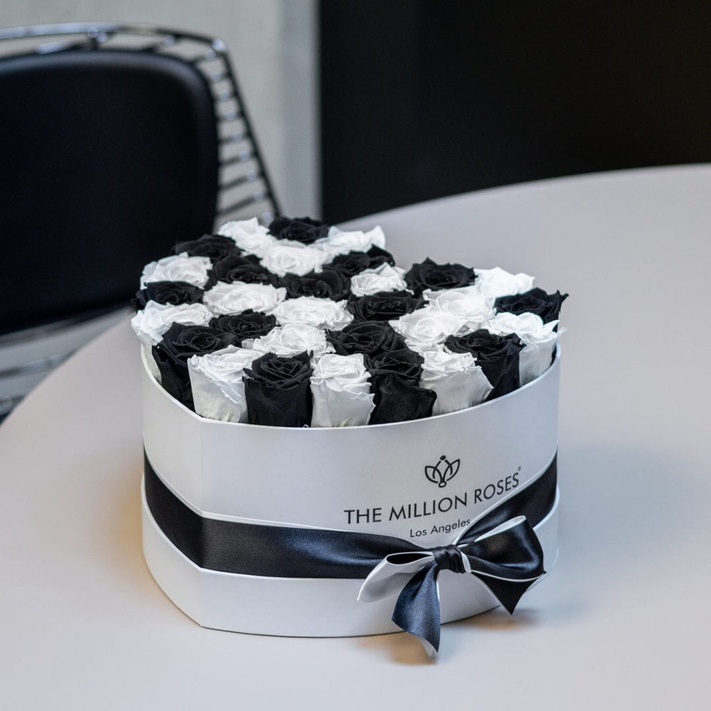 Heart White Box | Black & White Roses