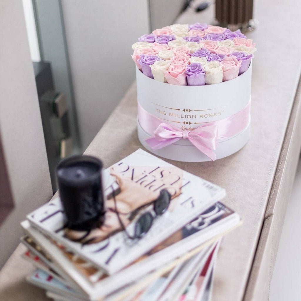 Supreme White Box | White & Light Pink & Lavender Roses